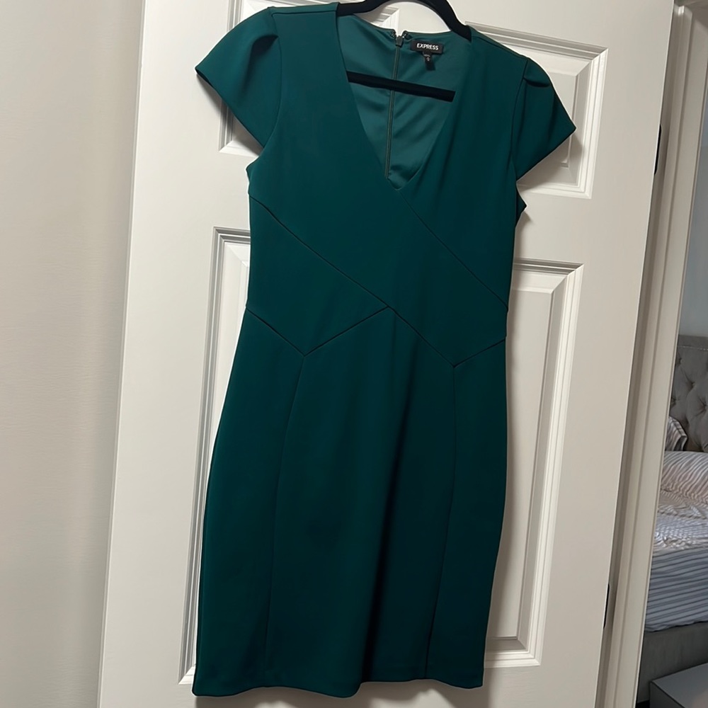express knee length dress